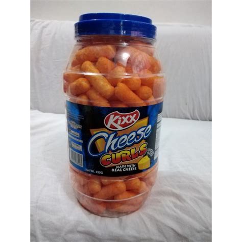 Kixx cheese curls 450grms .